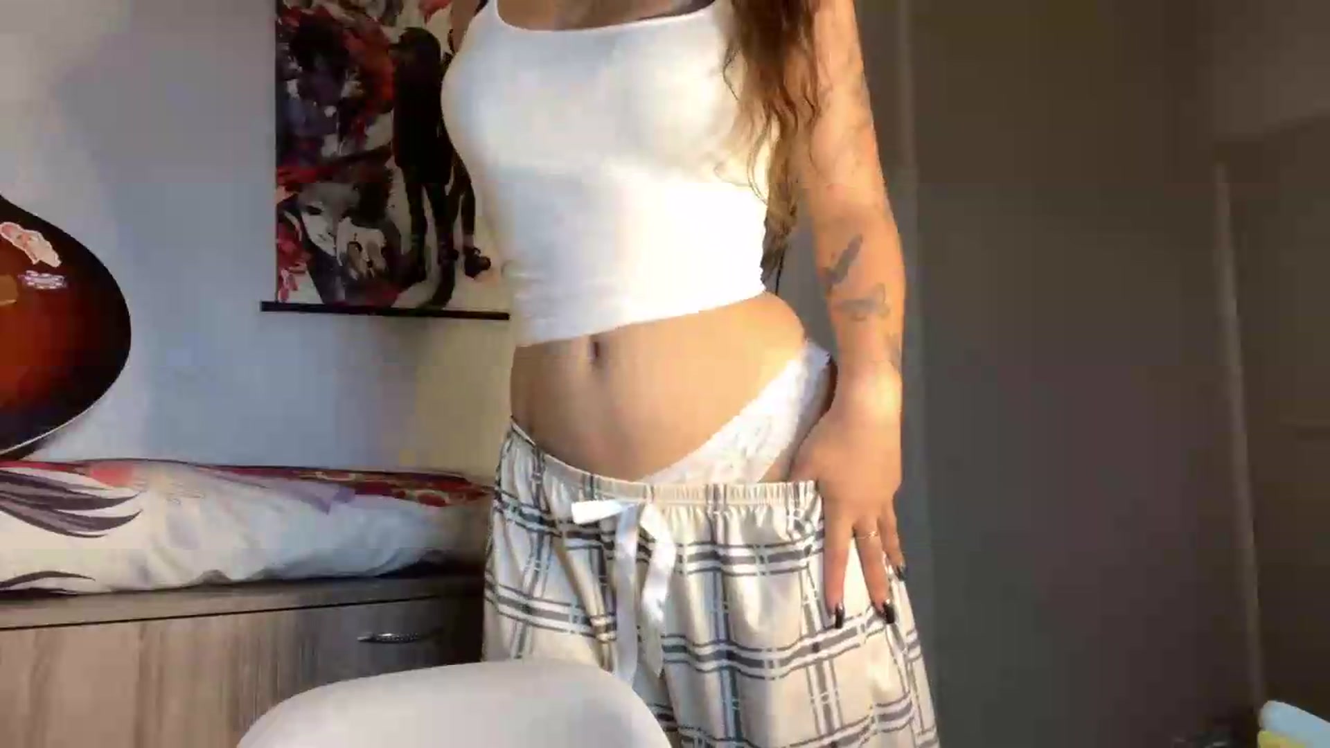 Gallery image thumbnail from CheatMeal's myfreecams stream on, 07/08/2026, 22:25 image 18 of 20