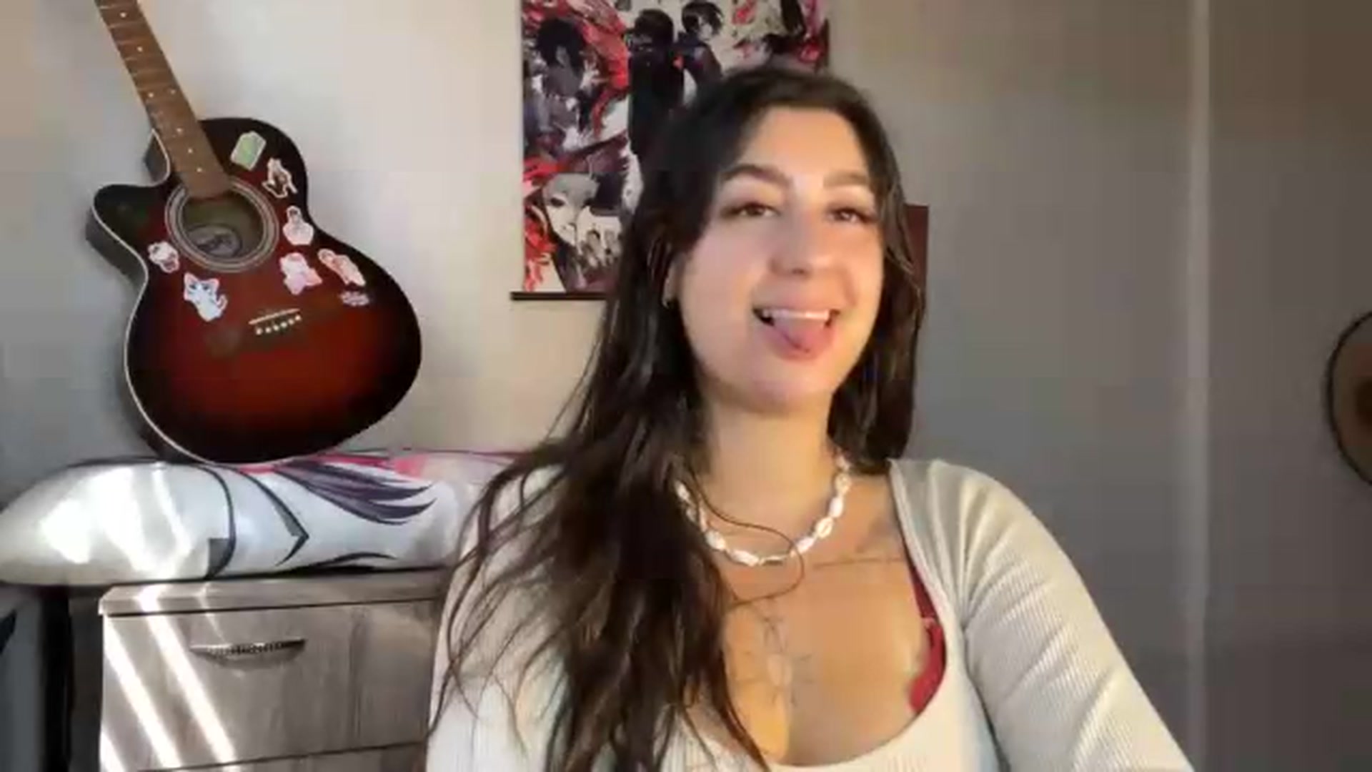 Gallery image thumbnail from CheatMeal's myfreecams stream on, 08/10/2026, 11:09 image 17 of 20