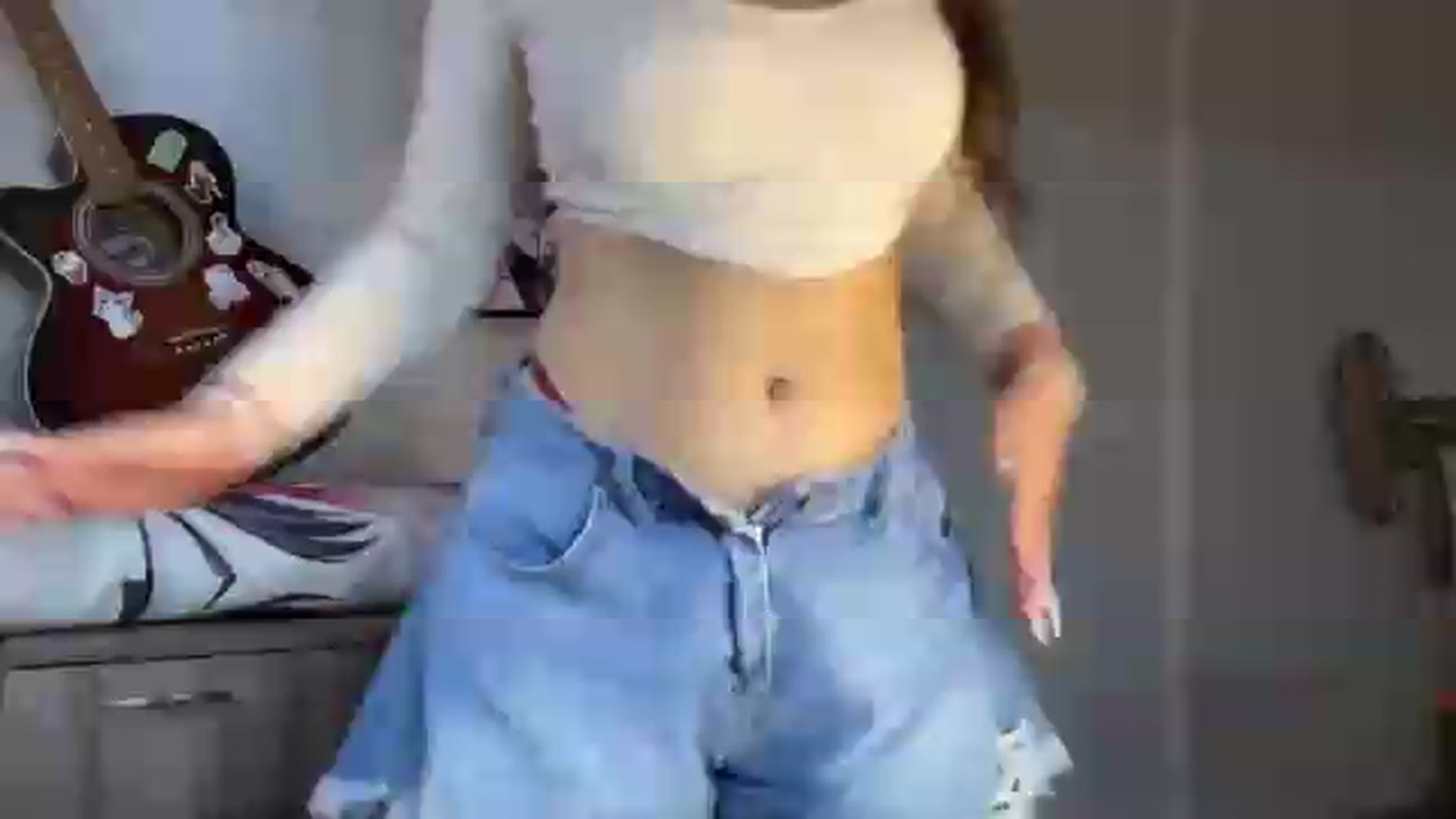 Gallery image thumbnail from CheatMeal's myfreecams stream on, 08/10/2026, 12:31 image 11 of 20