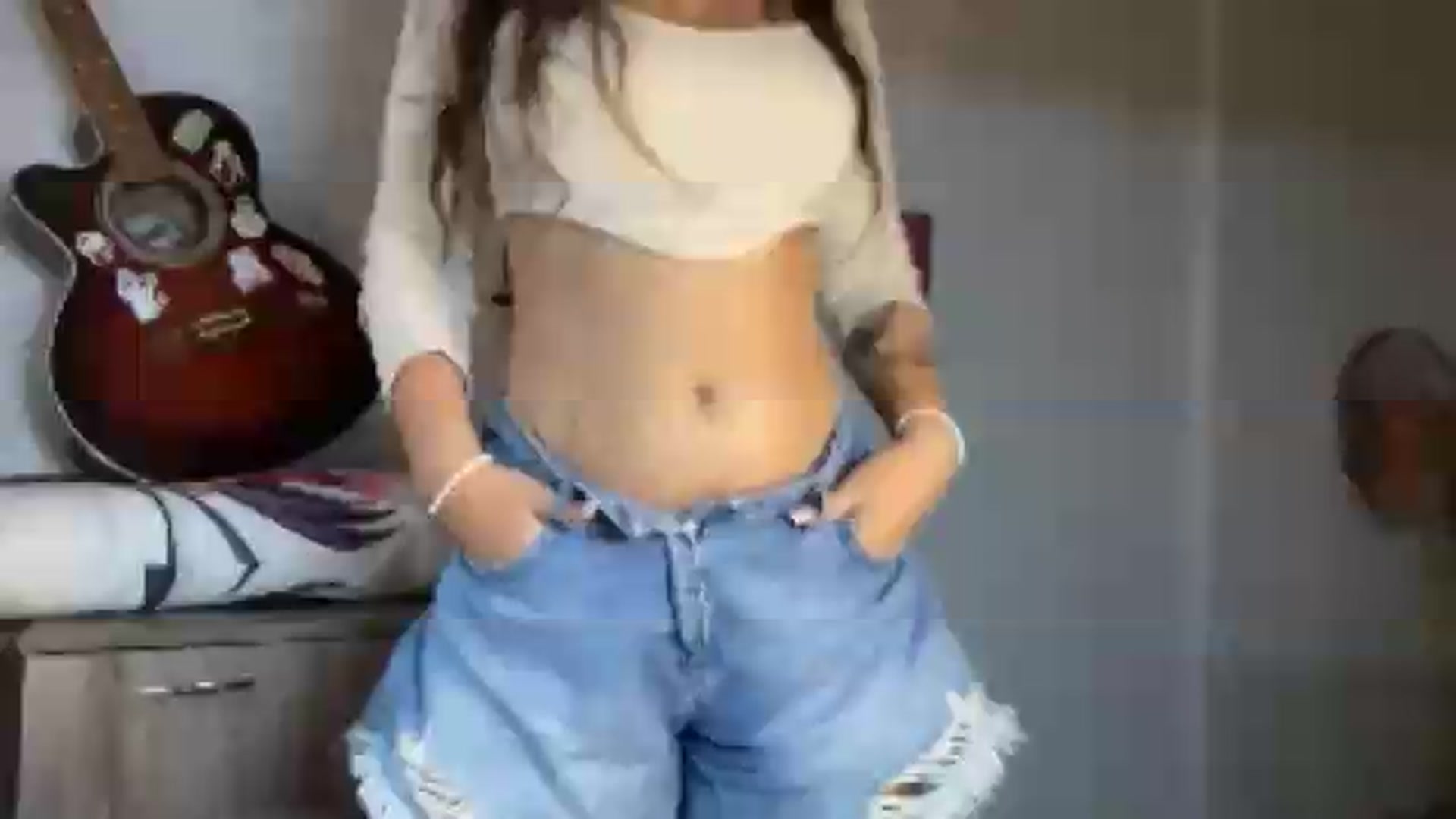Gallery image thumbnail from CheatMeal's myfreecams stream on, 08/10/2026, 16:35 image 16 of 20