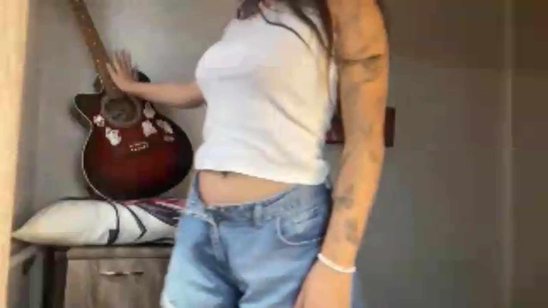 Gallery image thumbnail from CheatMeal's myfreecams stream on, 08/11/2026, 10:31 image 16 of 20