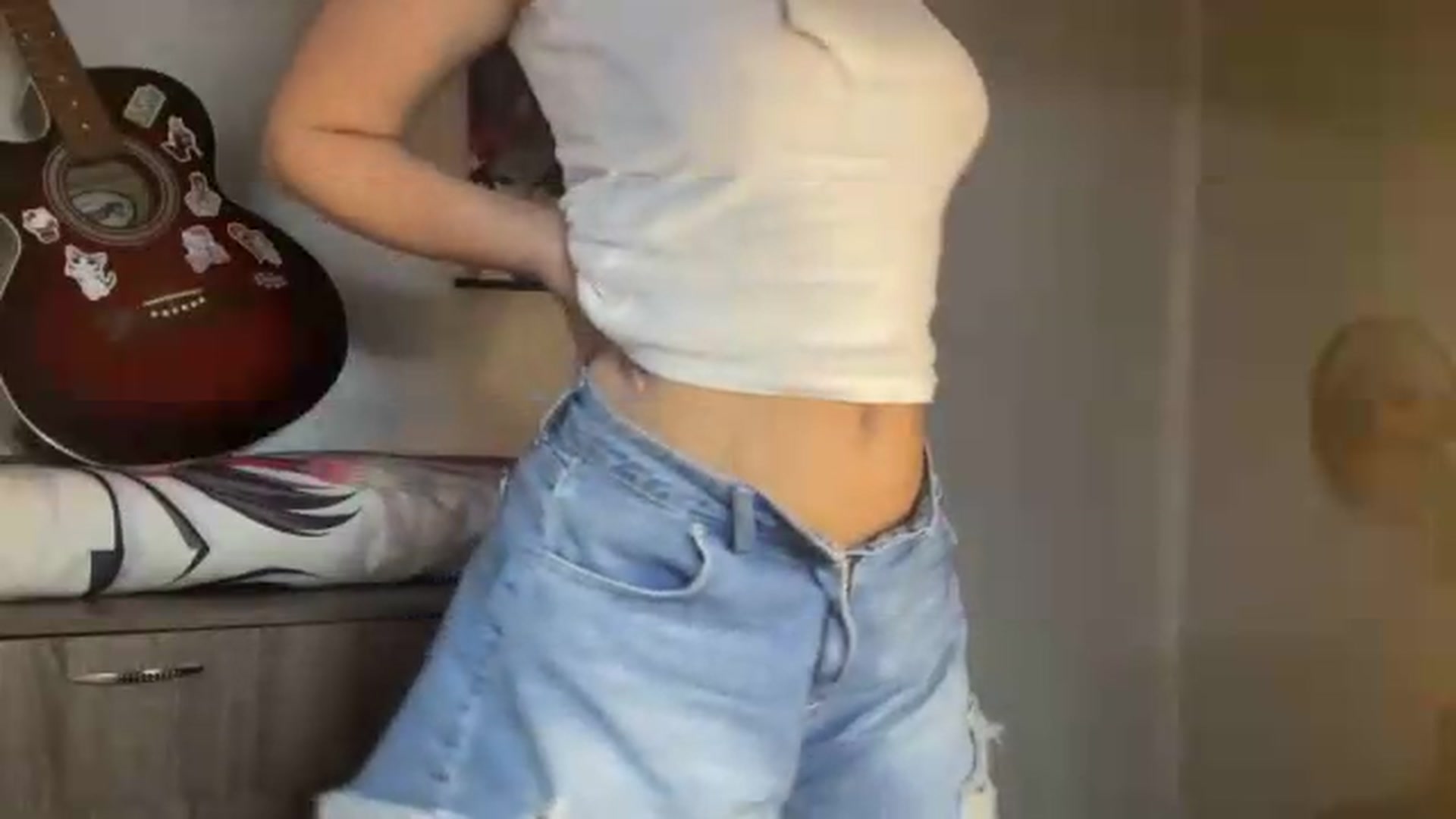 Gallery image thumbnail from CheatMeal's myfreecams stream on, 08/11/2026, 16:26 image 2 of 20