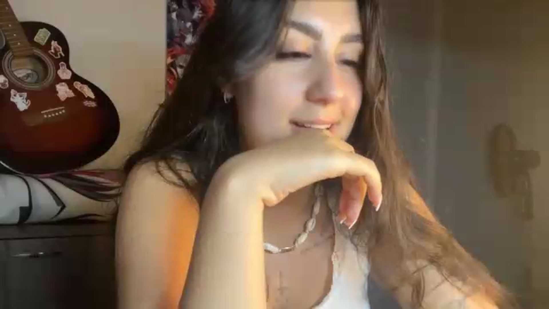 Gallery image thumbnail from CheatMeal's myfreecams stream on, 08/11/2026, 17:04 image 12 of 20