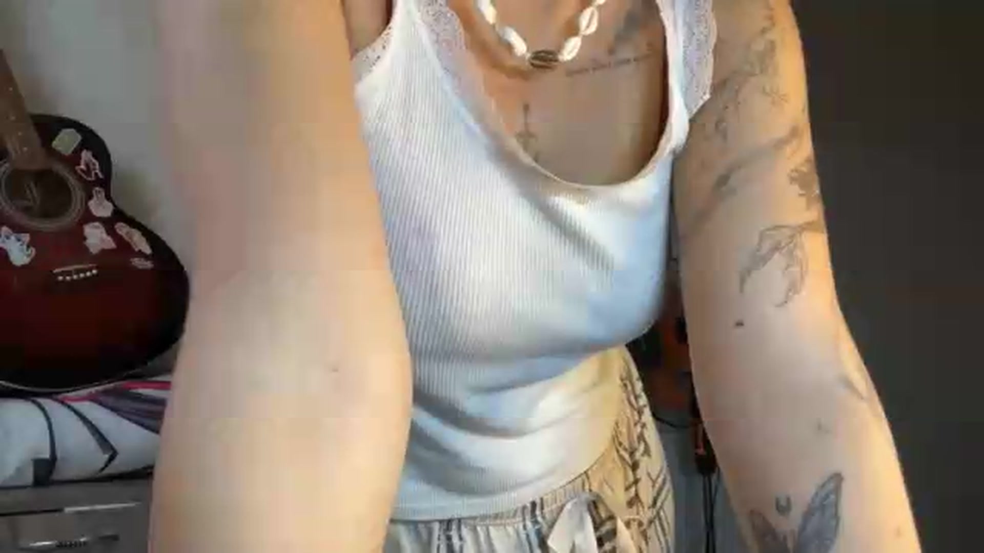 Gallery image thumbnail from CheatMeal's myfreecams stream on, 08/21/2026, 12:03 image 13 of 20