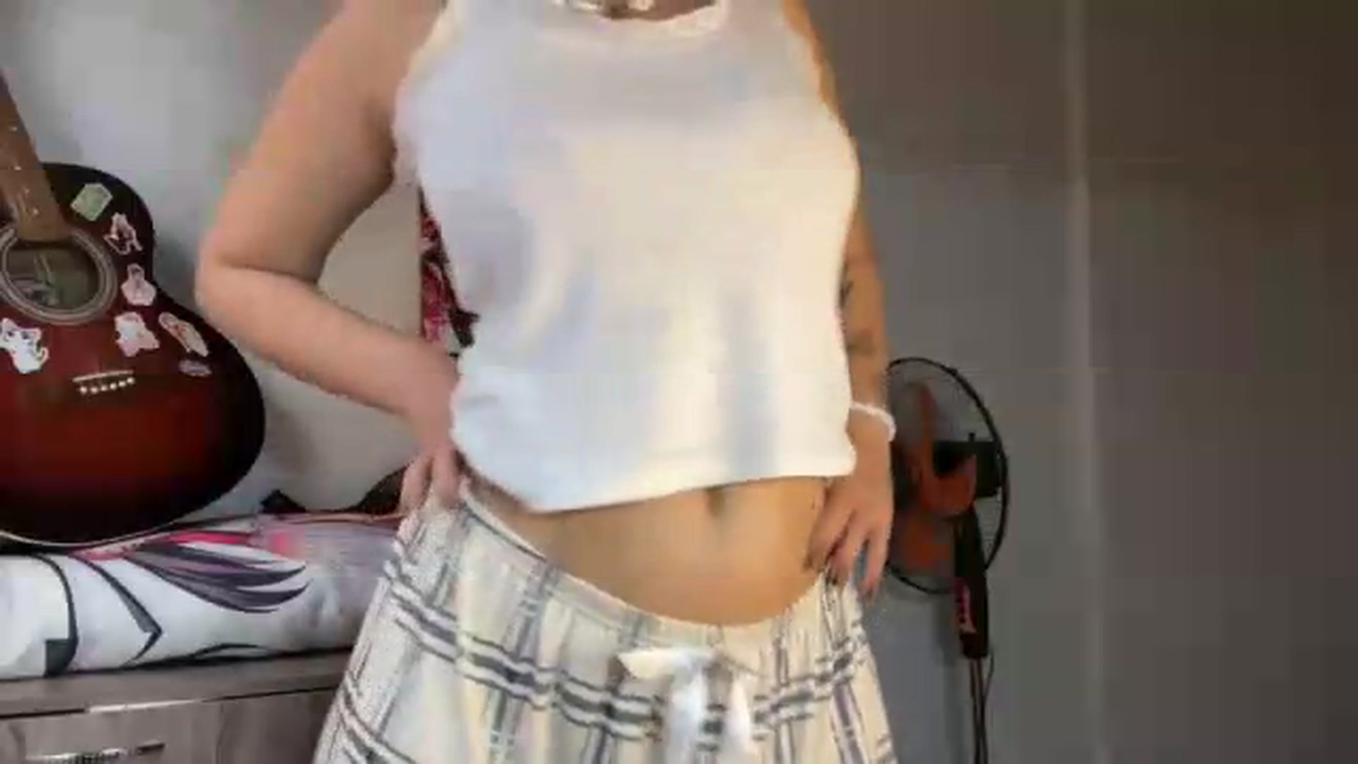 Gallery image thumbnail from CheatMeal's myfreecams stream on, 08/21/2026, 12:03 image 7 of 20