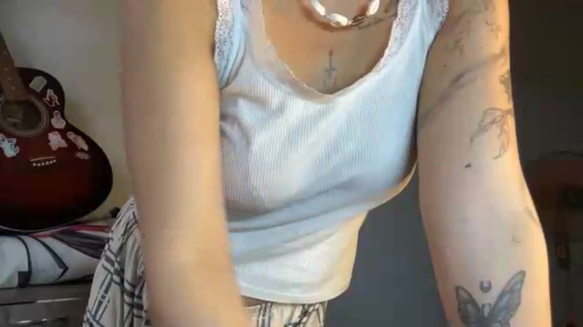 Gallery image thumbnail from CheatMeal's myfreecams stream on, 08/21/2026, 12:31 image 17 of 20