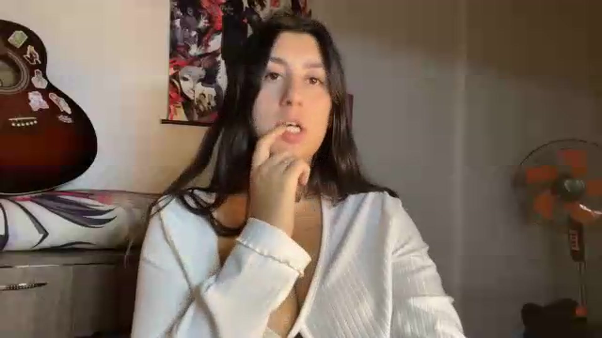 Gallery image thumbnail from CheatMeal's myfreecams stream on, 08/27/2026, 18:39 image 14 of 20