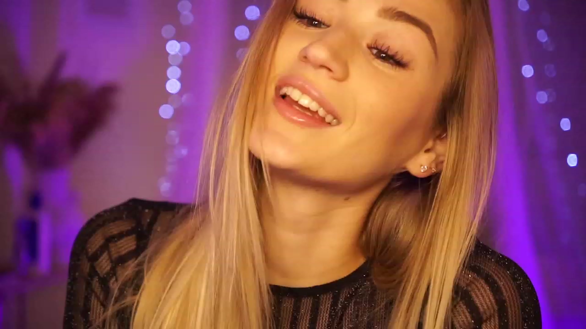 Gallery image thumbnail from CheckmyPeach's myfreecams stream on, 02/07/2024, 03:43 image 3 of 20