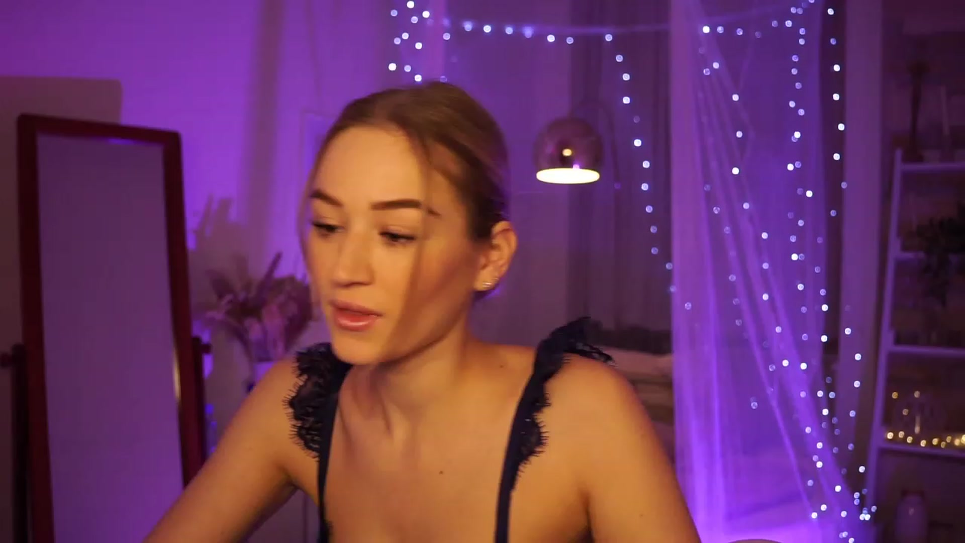 Gallery image thumbnail from CheckmyPeach's myfreecams stream on, 02/09/2024, 17:56 image 1 of 20
