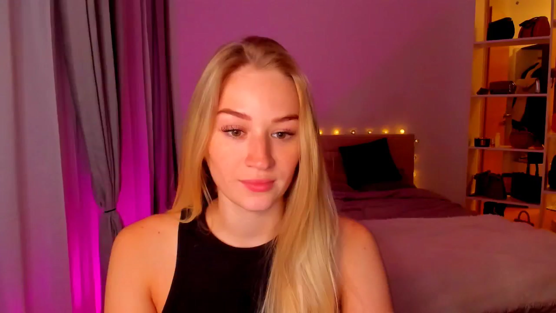 Gallery image thumbnail from CheckmyPeach's myfreecams stream on, 05/04/2024, 24:56 image 1 of 20
