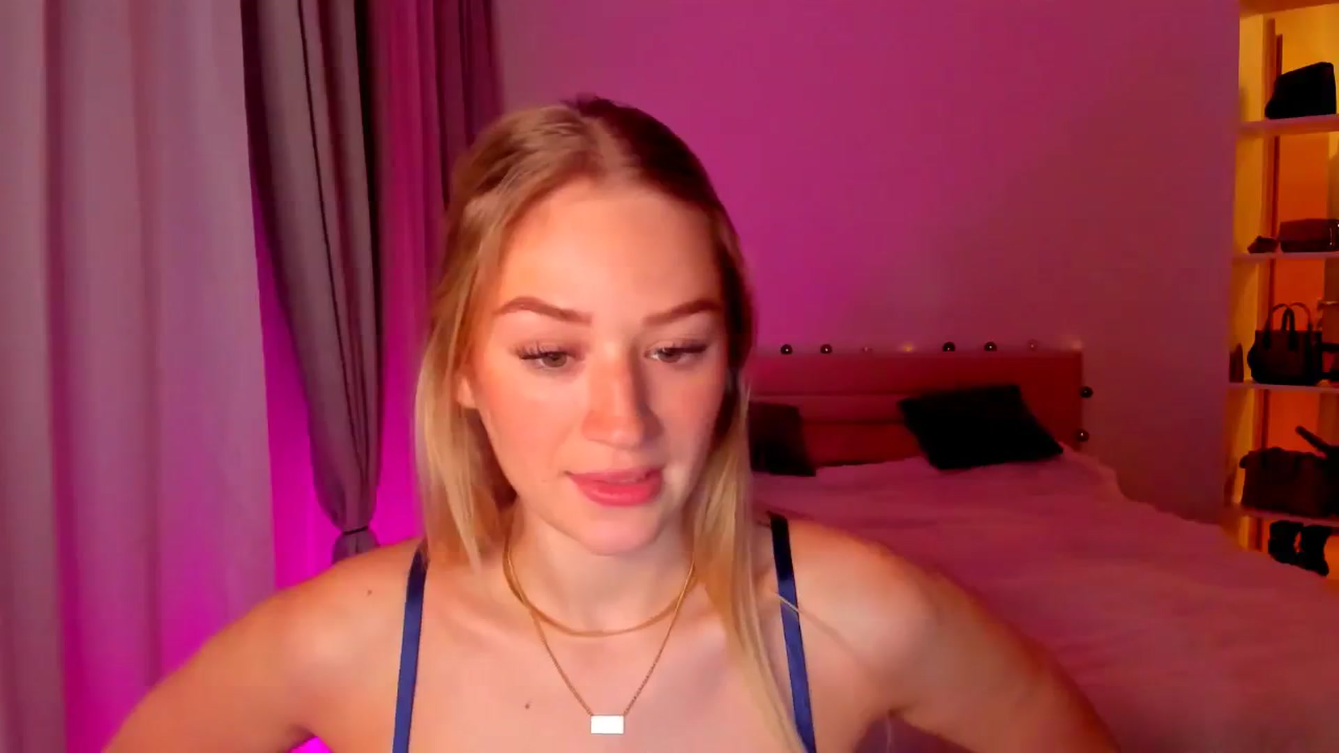 Gallery image thumbnail from CheckmyPeach's myfreecams stream on, 05/24/2024, 21:27 image 4 of 20