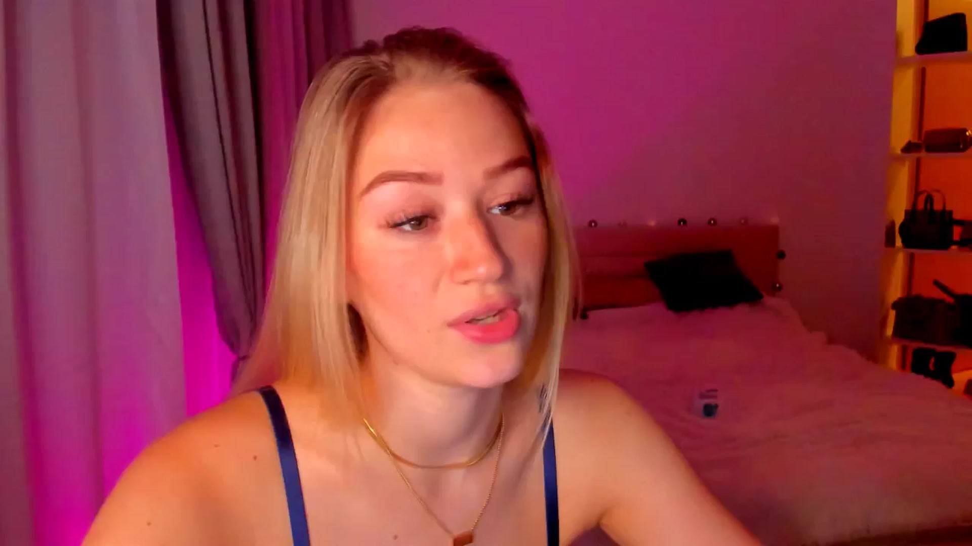 Gallery image thumbnail from CheckmyPeach's myfreecams stream on, 05/24/2024, 22:04 image 5 of 20