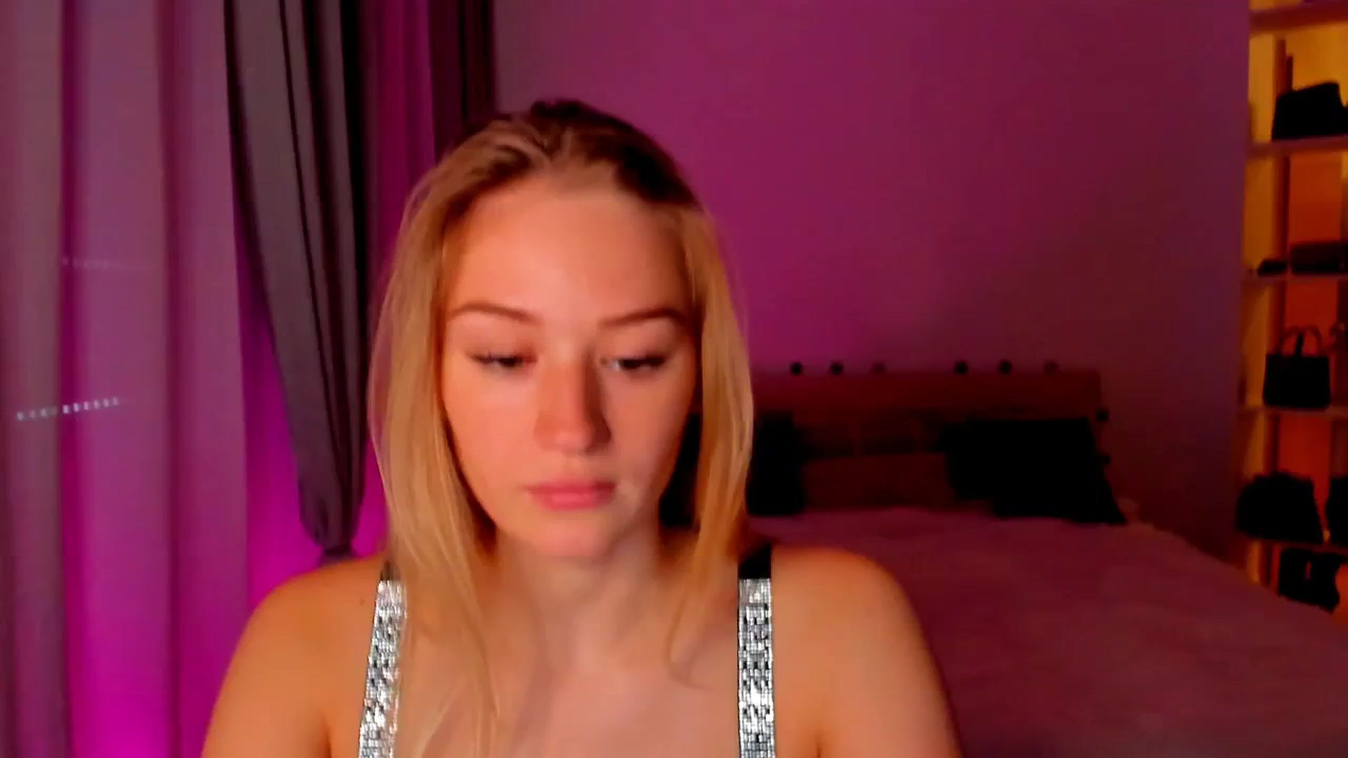 Gallery image thumbnail from CheckmyPeach's myfreecams stream on, 06/02/2024, 10:54 image 12 of 20