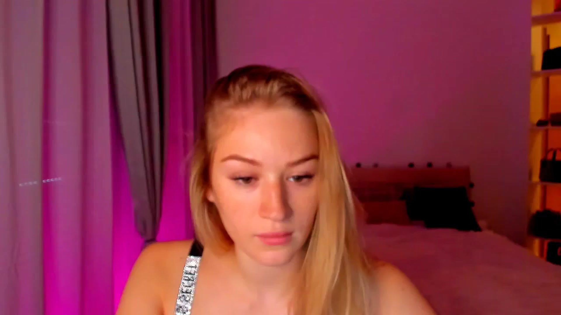 Gallery image thumbnail from CheckmyPeach's myfreecams stream on, 06/02/2024, 11:54 image 14 of 20