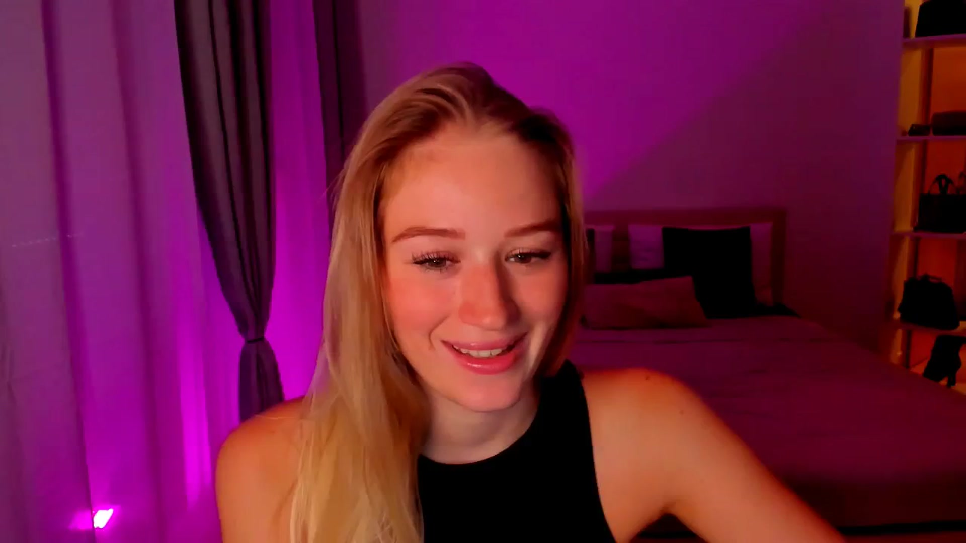 Gallery image thumbnail from CheckmyPeach's myfreecams stream on, 07/10/2024, 06:07 image 20 of 20