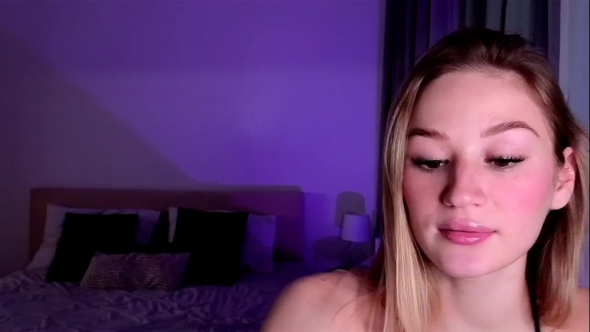 Gallery image thumbnail from CheckmyPeach's myfreecams stream on, 01/30/2025, 22:49 image 11 of 20