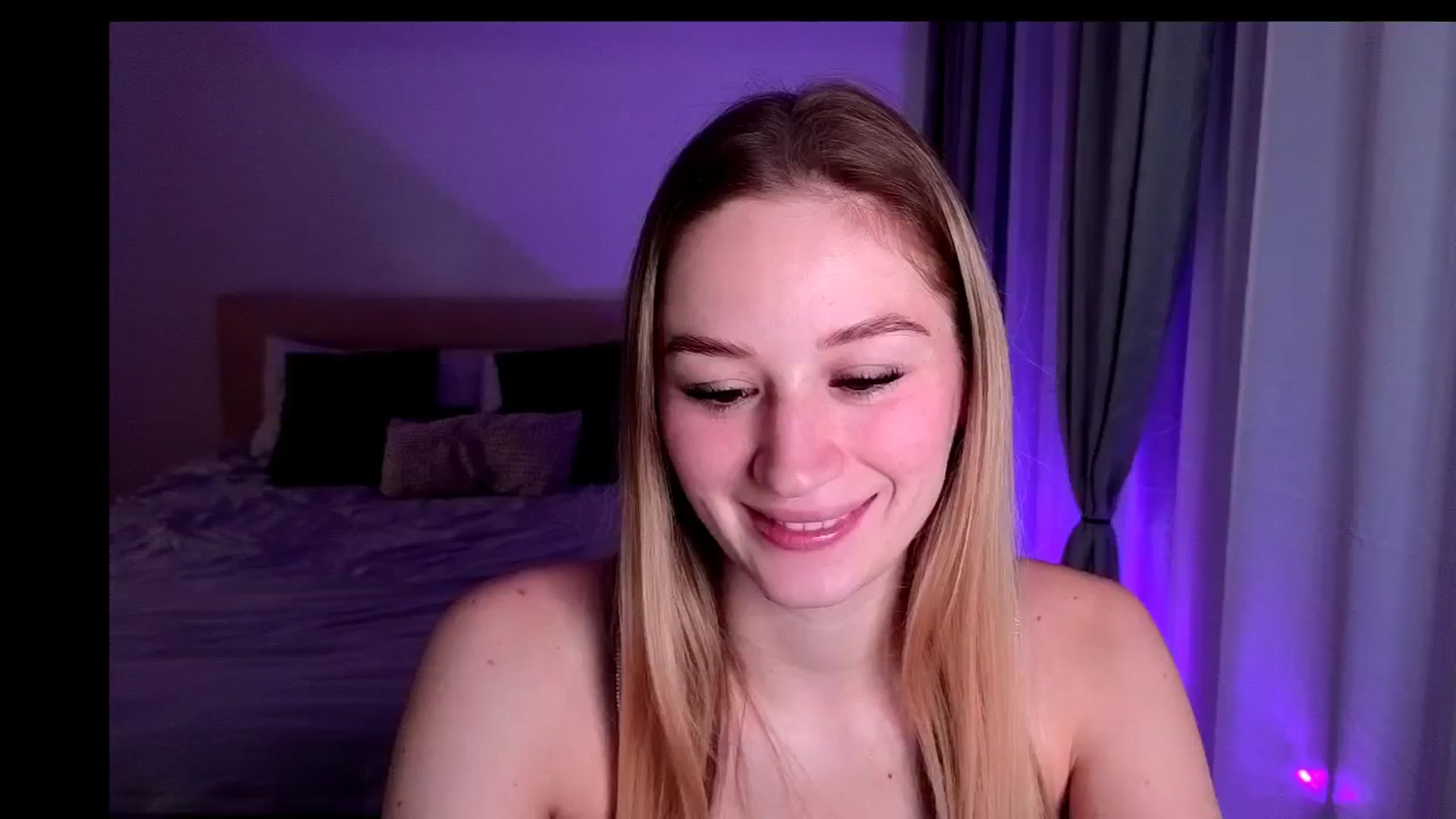 Gallery image thumbnail from CheckmyPeach's myfreecams stream on, 02/01/2025, 07:11 image 1 of 20