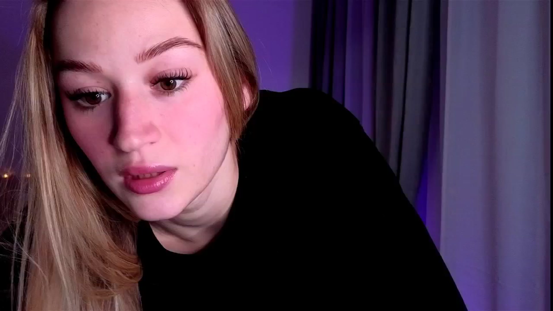 Gallery image thumbnail from CheckmyPeach's myfreecams stream on, 02/02/2025, 18:08 image 1 of 20