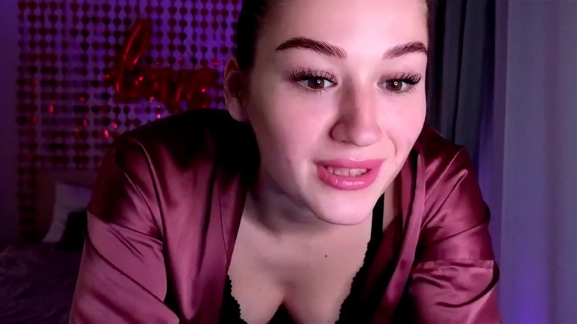 Gallery image thumbnail from CheckmyPeach's myfreecams stream on, 02/15/2025, 24:02 image 10 of 20