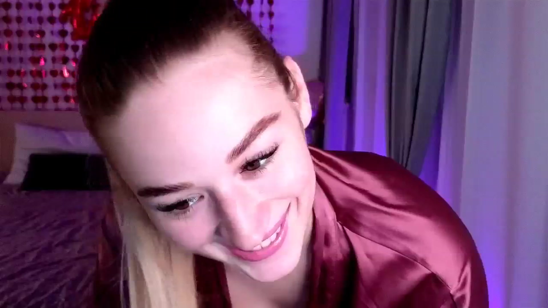 Gallery image thumbnail from CheckmyPeach's myfreecams stream on, 02/15/2025, 24:23 image 18 of 20