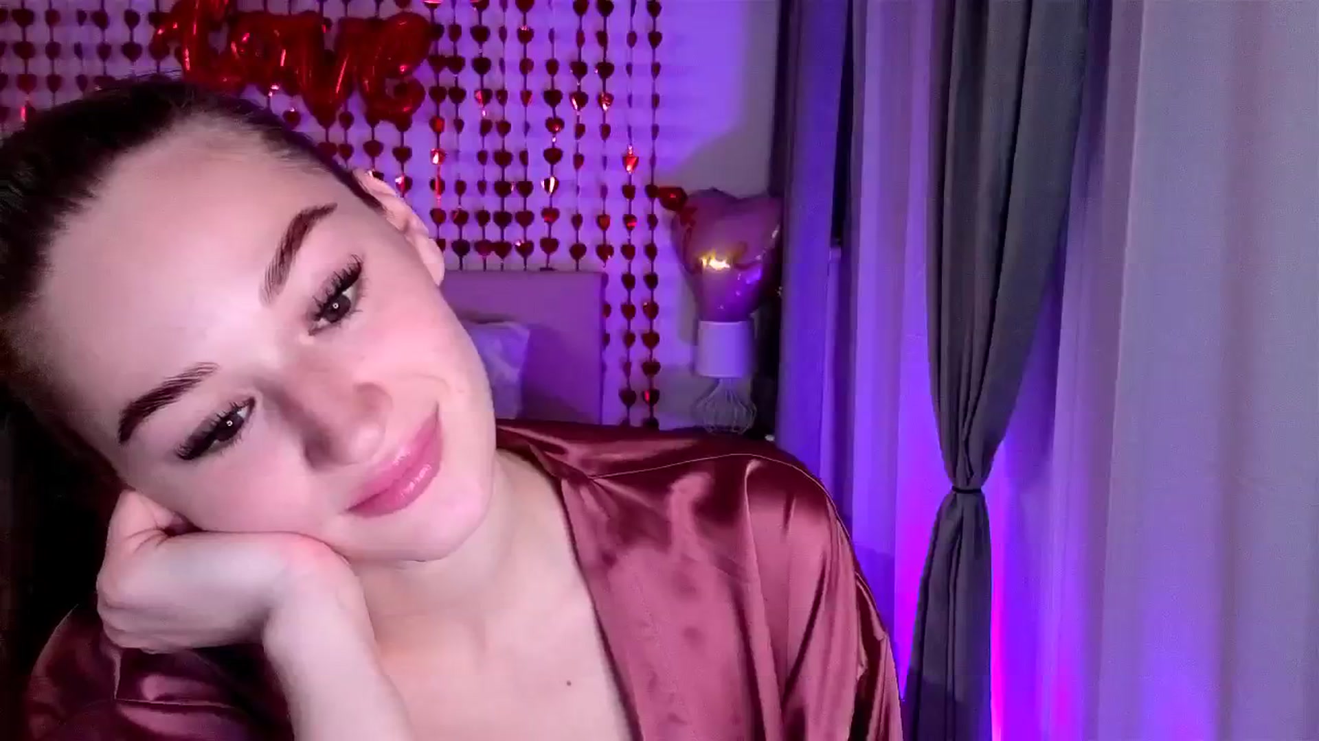 Gallery image thumbnail from CheckmyPeach's myfreecams stream on, 02/15/2025, 24:23 image 14 of 20