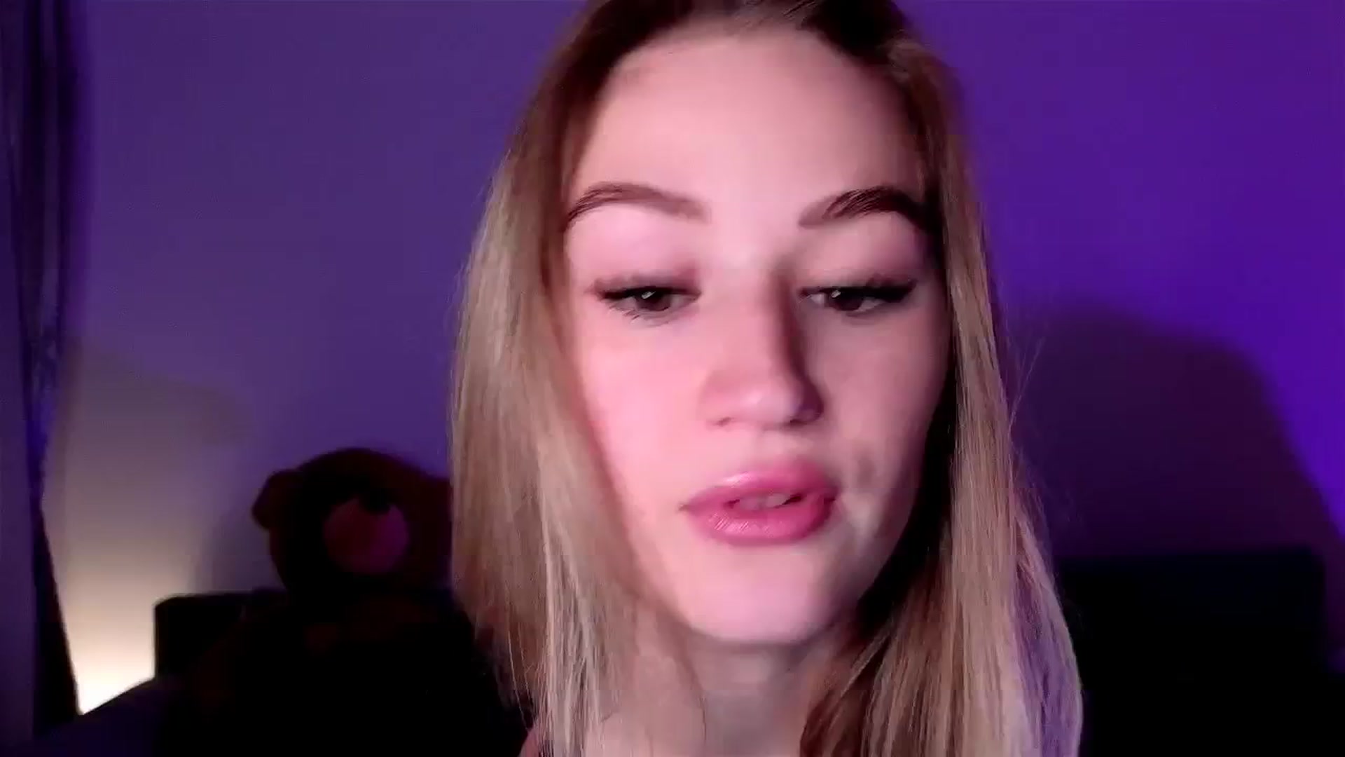 Gallery image thumbnail from CheckmyPeach's myfreecams stream on, 03/15/2025, 19:13 image 2 of 20