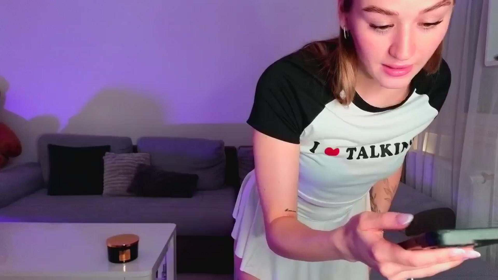 Gallery image thumbnail from CheckmyPeach's myfreecams stream on, 05/31/2025, 14:55 image 17 of 20