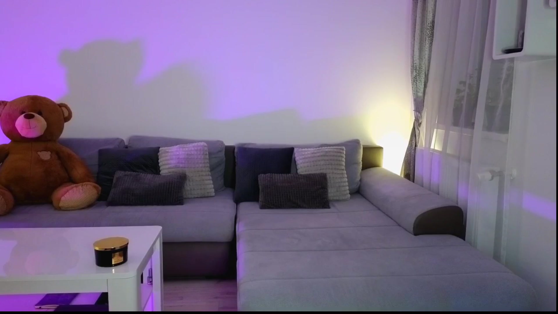 Gallery image thumbnail from CheckmyPeach's myfreecams stream on, 06/04/2025, 24:26 image 12 of 20