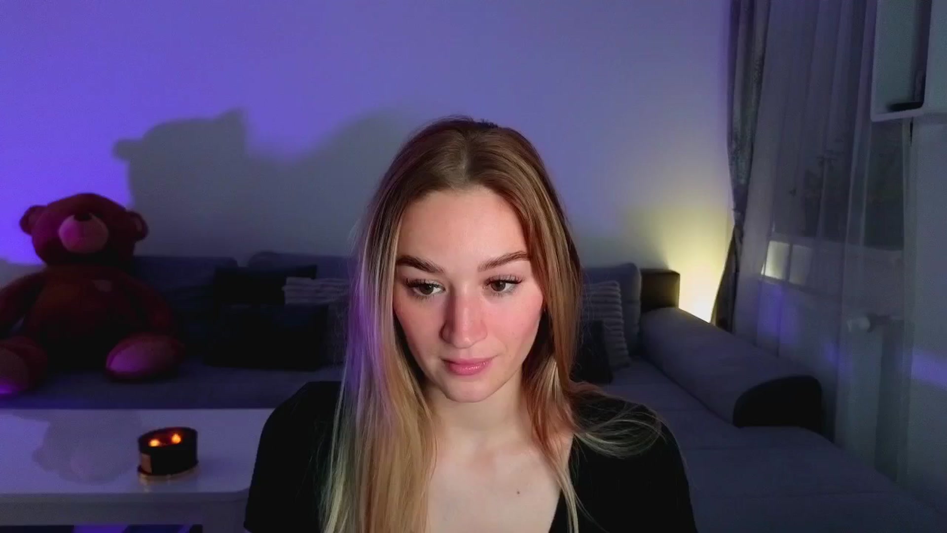 Gallery image thumbnail from CheckmyPeach's myfreecams stream on, 06/05/2025, 20:02 image 5 of 20