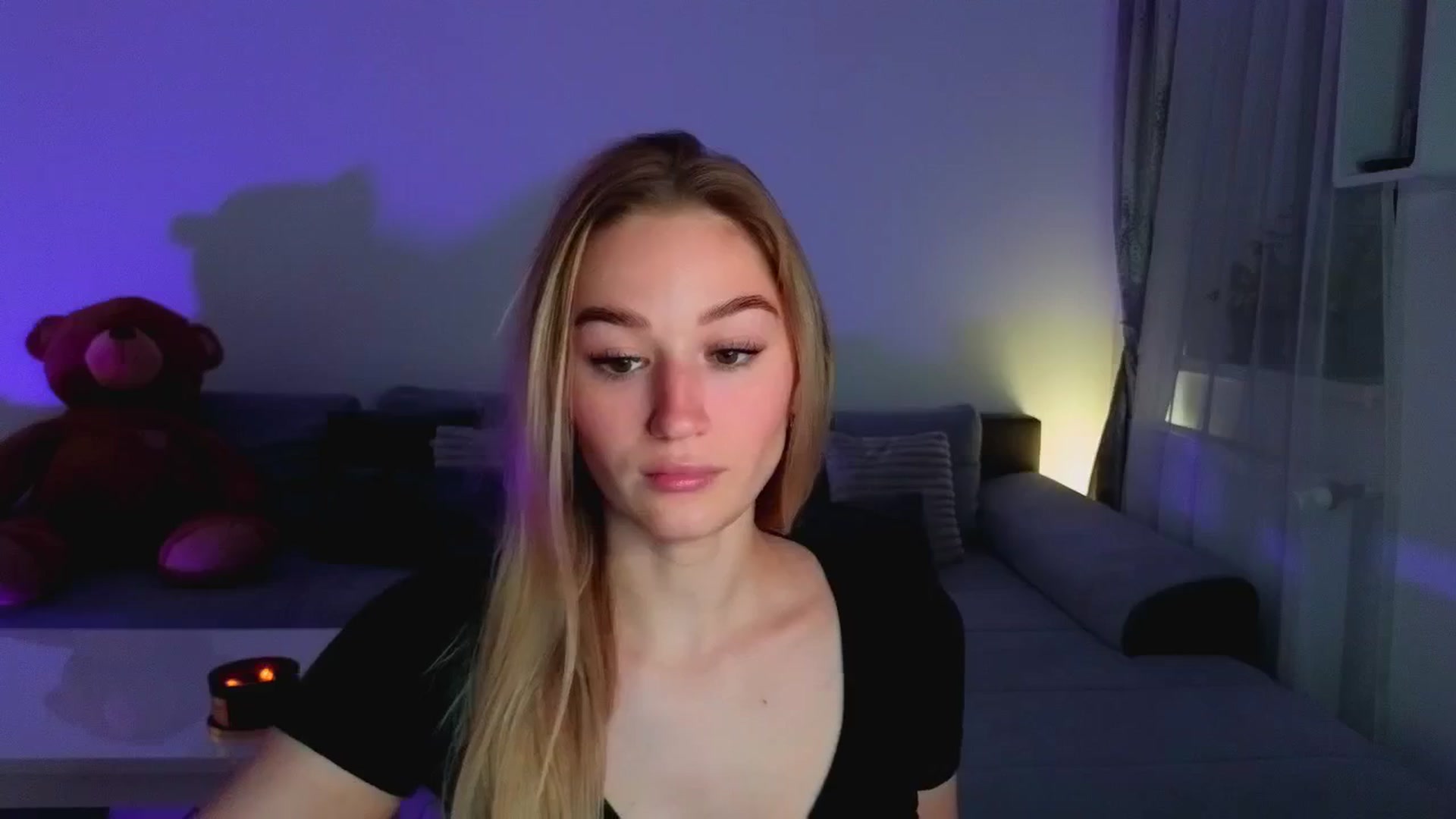 Gallery image thumbnail from CheckmyPeach's myfreecams stream on, 06/05/2025, 20:02 image 19 of 20
