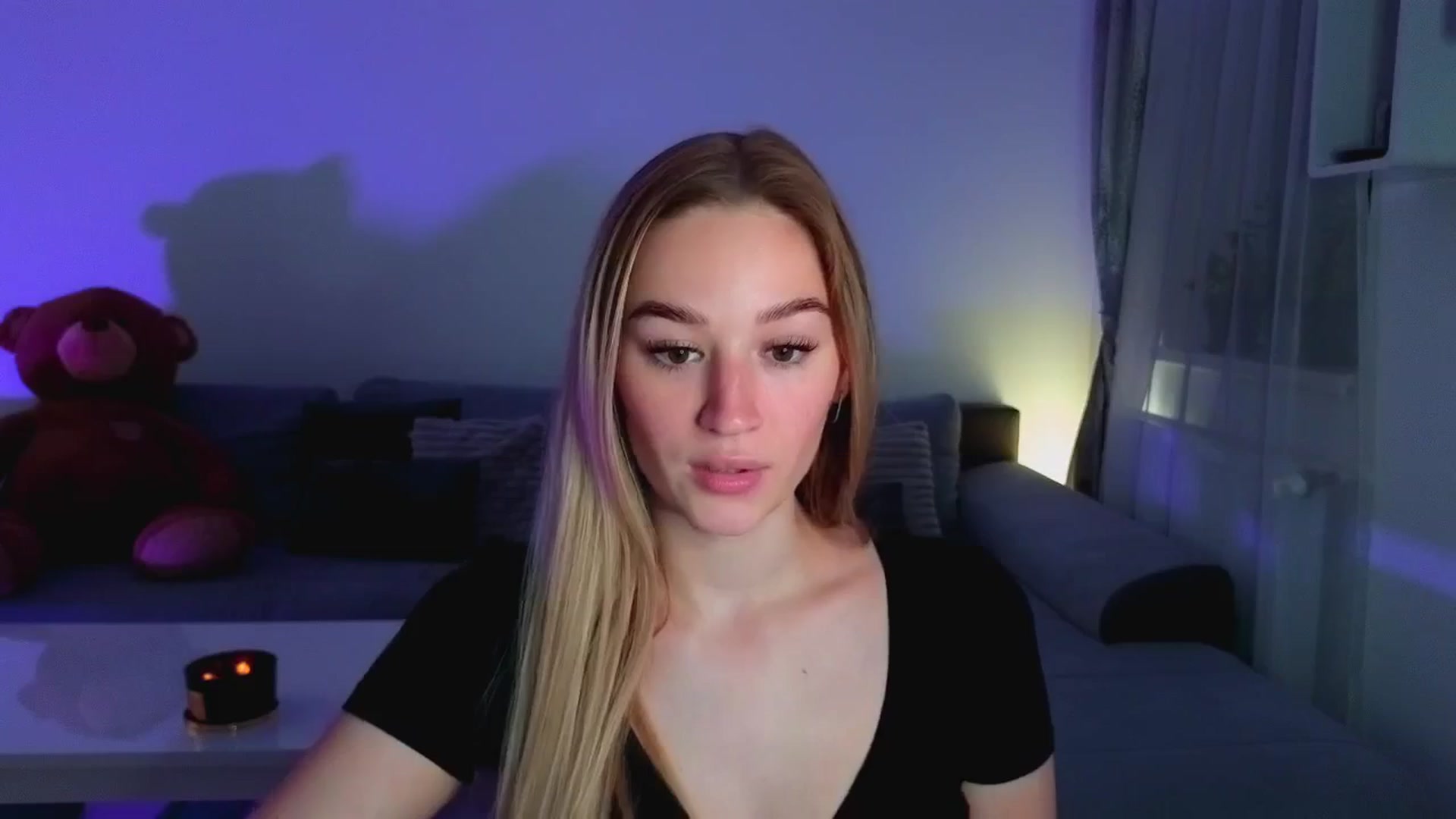 Gallery image thumbnail from CheckmyPeach's myfreecams stream on, 06/05/2025, 21:44 image 5 of 20