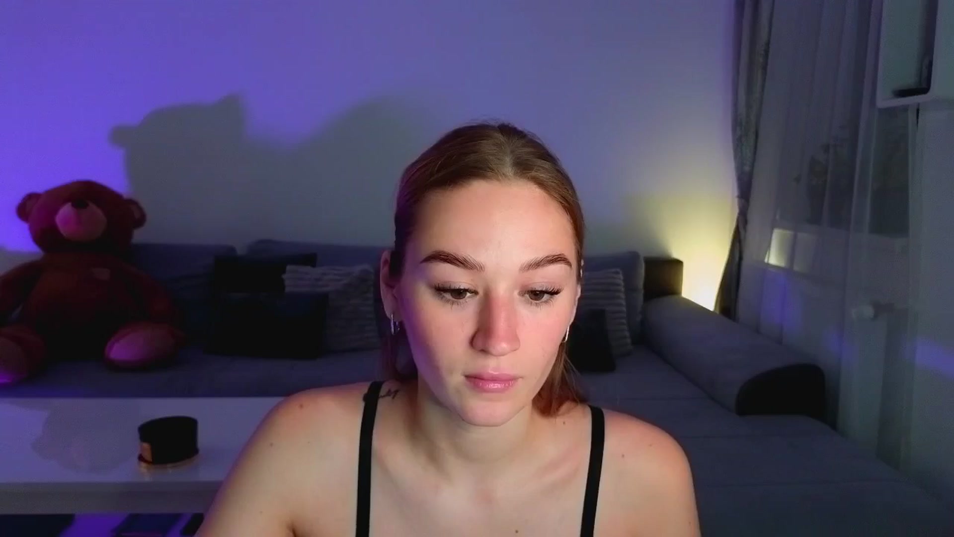 Gallery image thumbnail from CheckmyPeach's myfreecams stream on, 06/05/2025, 21:44 image 20 of 20