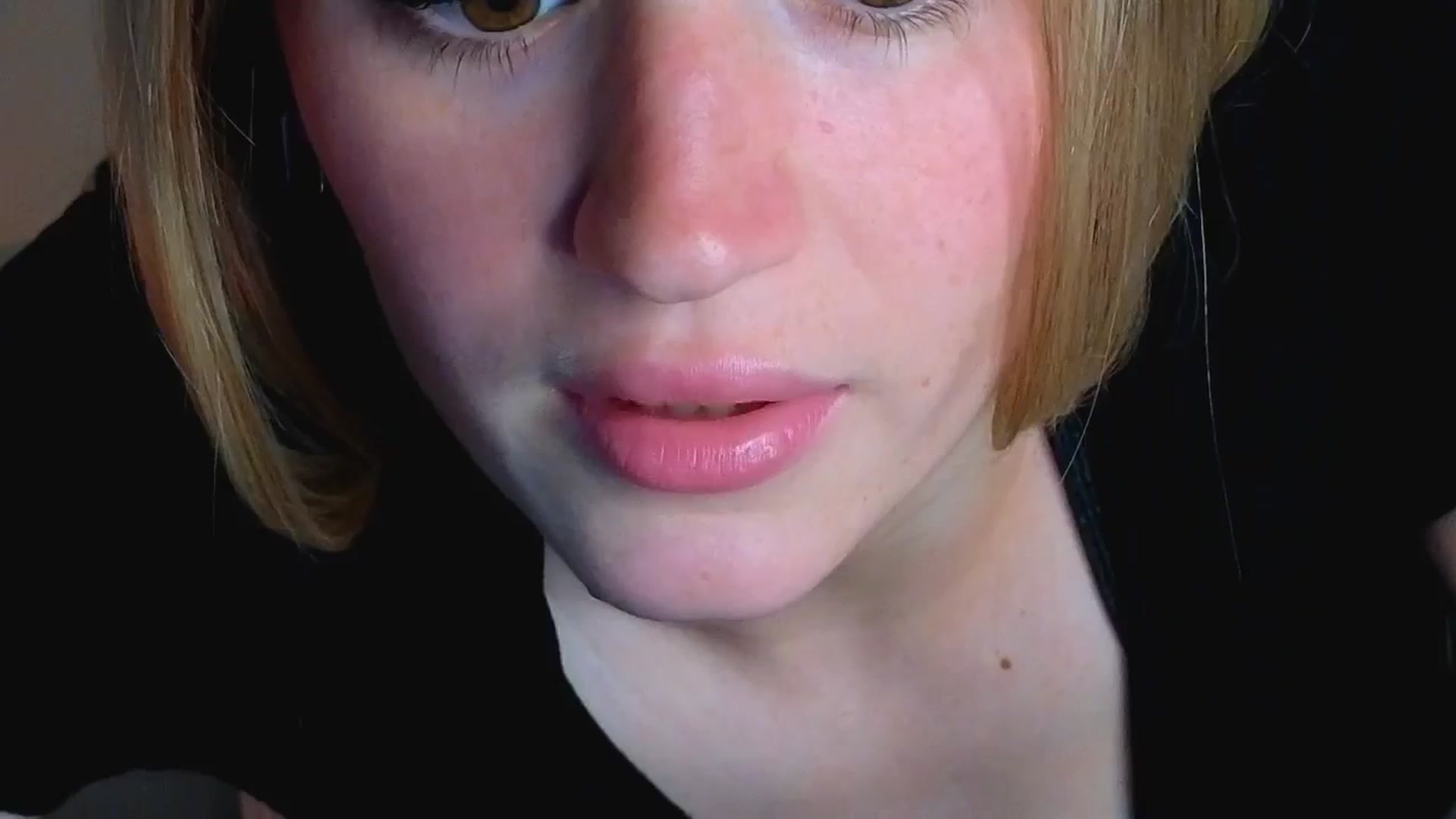 Gallery image thumbnail from CheckmyPeach's myfreecams stream on, 06/17/2025, 20:31 image 5 of 20