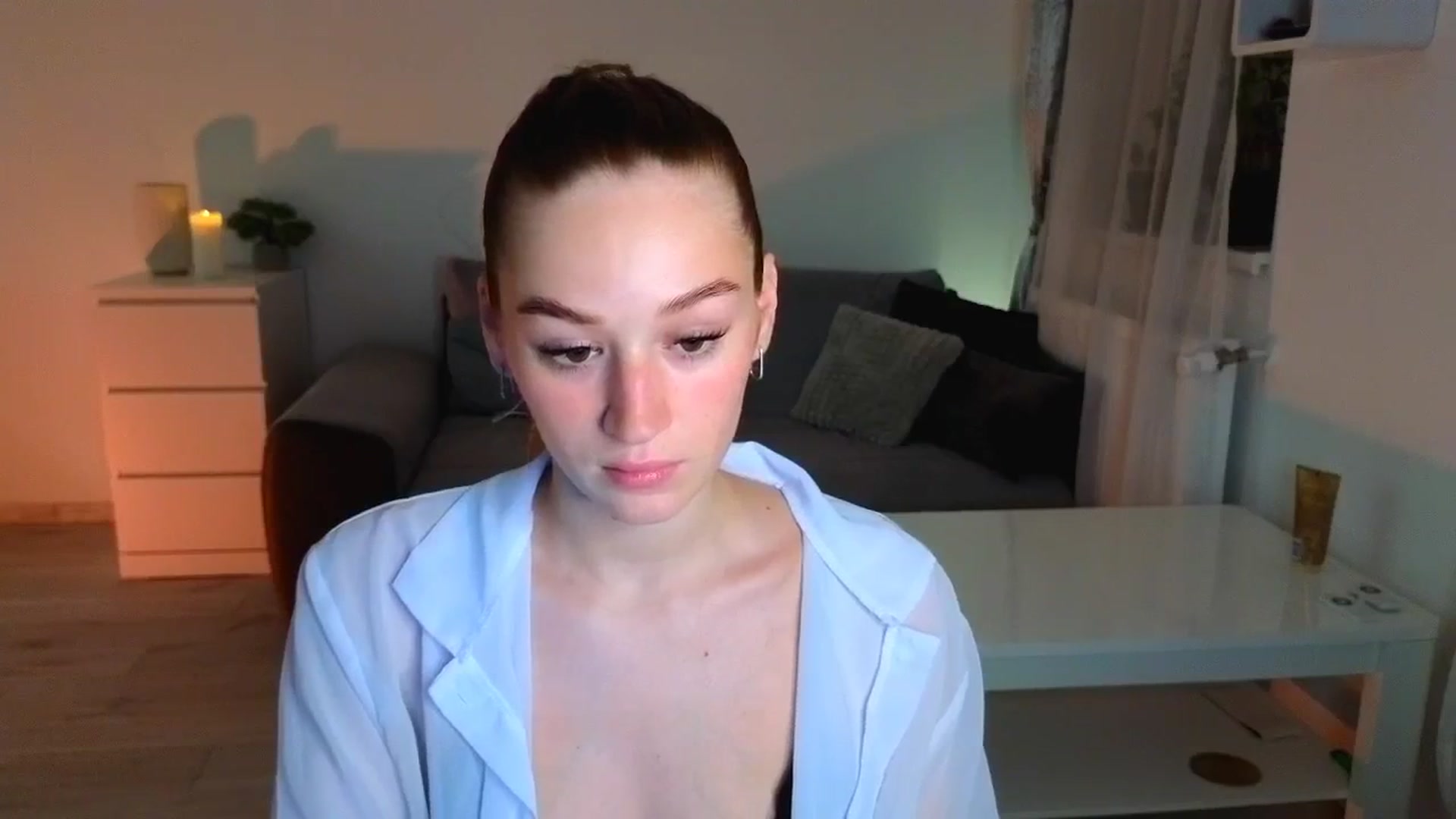Gallery image thumbnail from CheckmyPeach's myfreecams stream on, 06/25/2025, 21:00 image 20 of 20