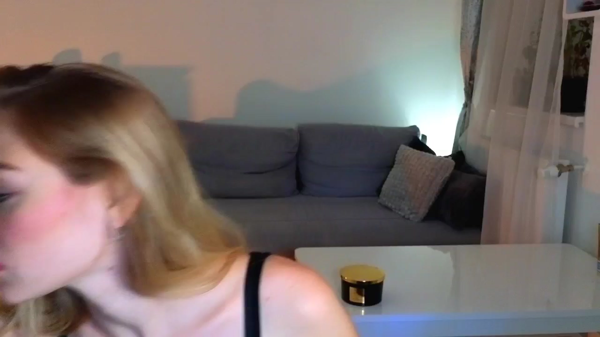 Gallery image thumbnail from CheckmyPeach's myfreecams stream on, 06/26/2025, 20:37 image 13 of 20