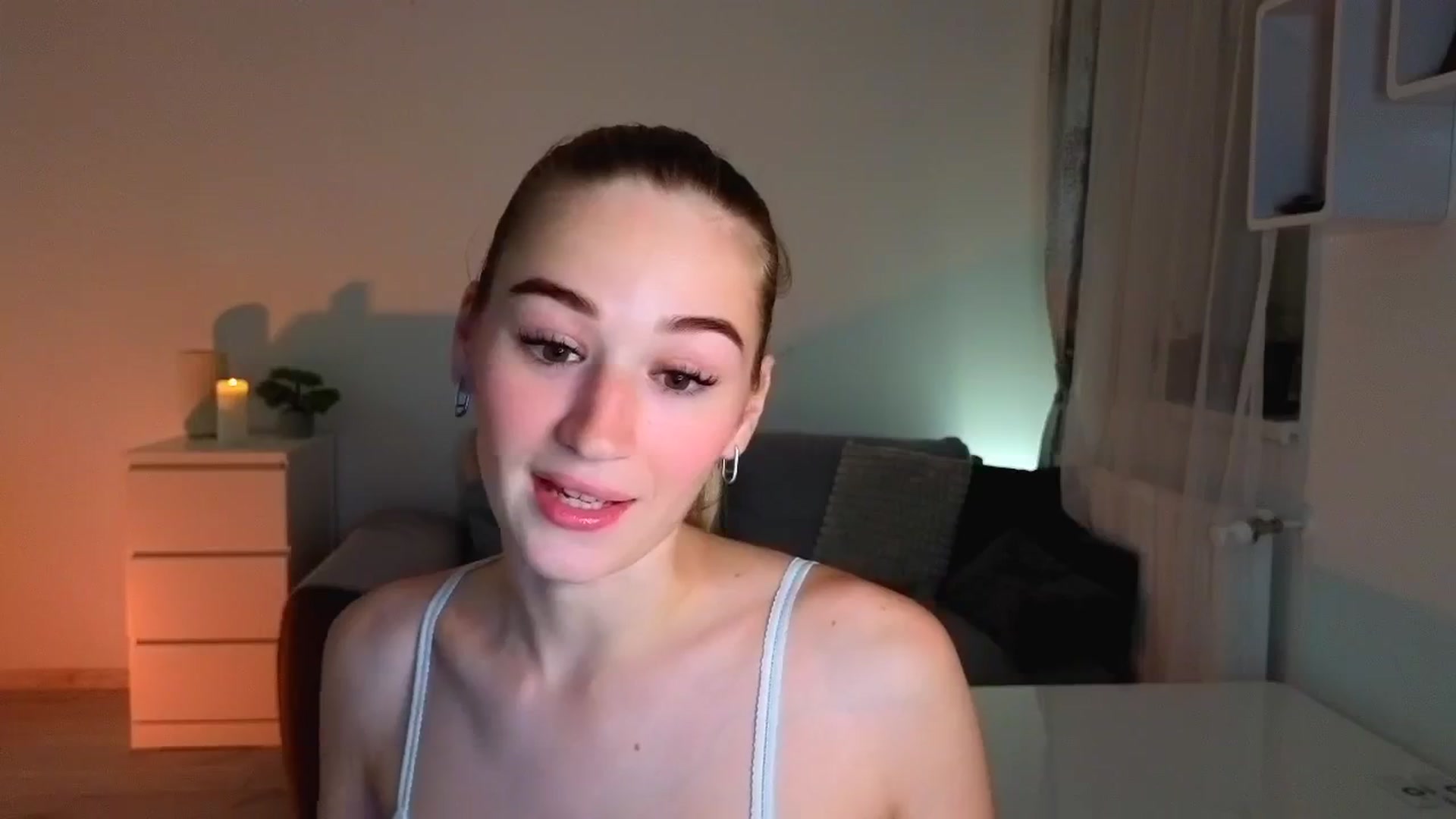 Gallery image thumbnail from CheckmyPeach's myfreecams stream on, 07/03/2025, 24:56 image 11 of 20