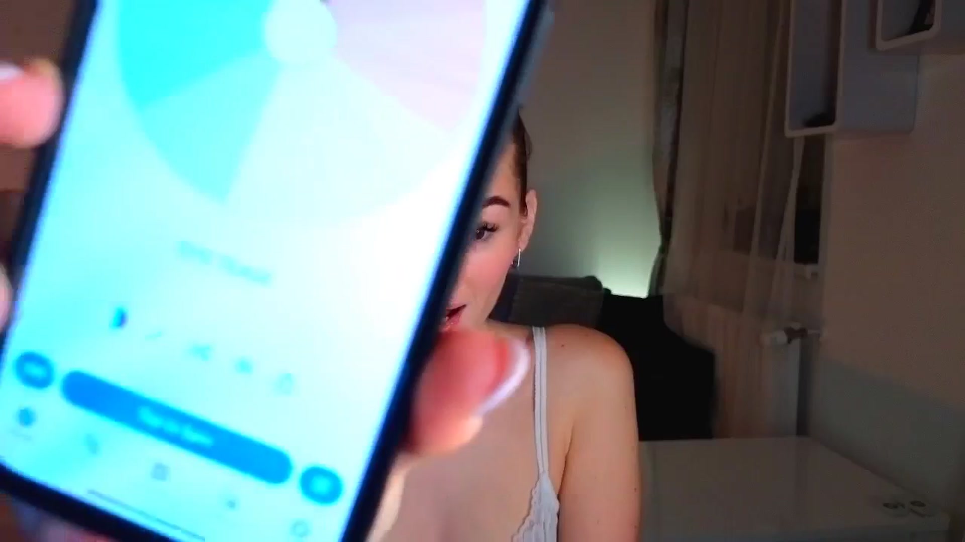 Gallery image thumbnail from CheckmyPeach's myfreecams stream on, 07/03/2025, 24:56 image 19 of 20