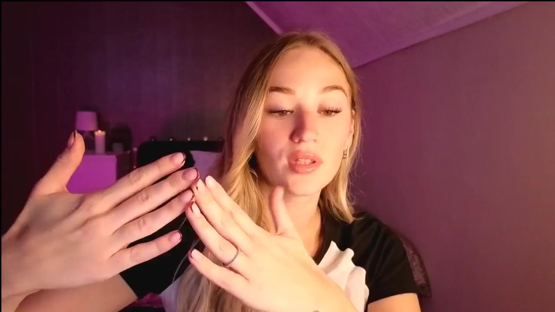 Gallery image thumbnail from CheckmyPeach's myfreecams stream on, 10/11/2025, 14:02 image 13 of 20