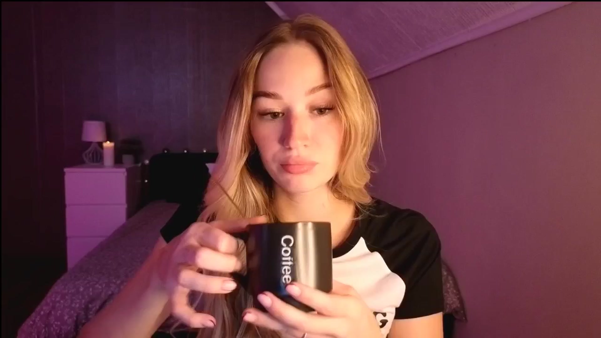 Gallery image thumbnail from CheckmyPeach's myfreecams stream on, 10/11/2025, 14:02 image 3 of 20