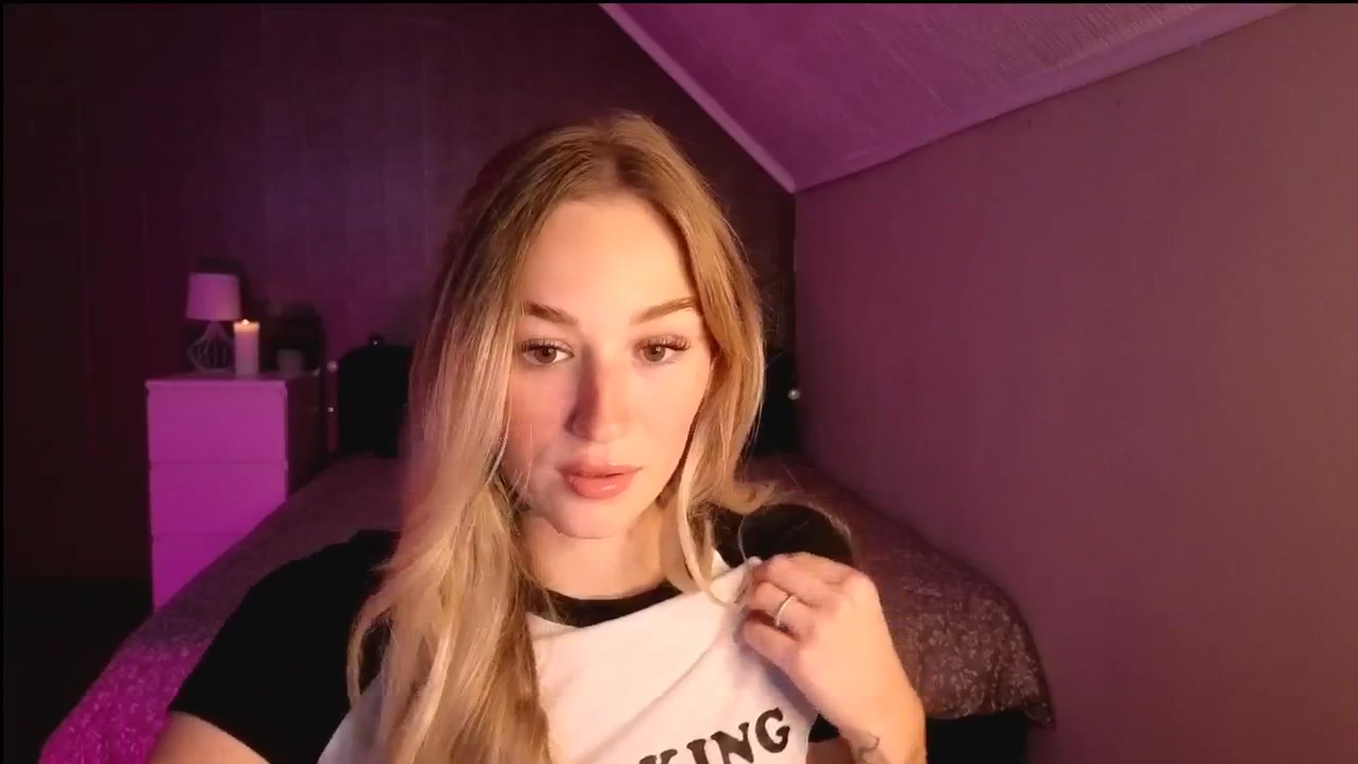 Gallery image thumbnail from CheckmyPeach's myfreecams stream on, 10/11/2025, 14:02 image 18 of 20