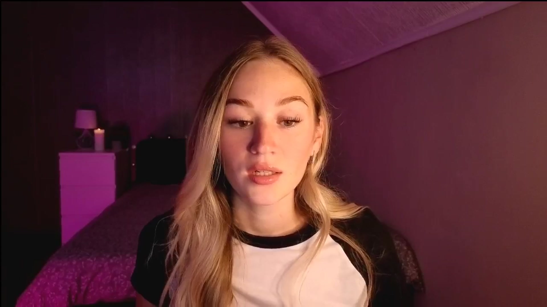 Gallery image thumbnail from CheckmyPeach's myfreecams stream on, 10/11/2025, 14:02 image 19 of 20