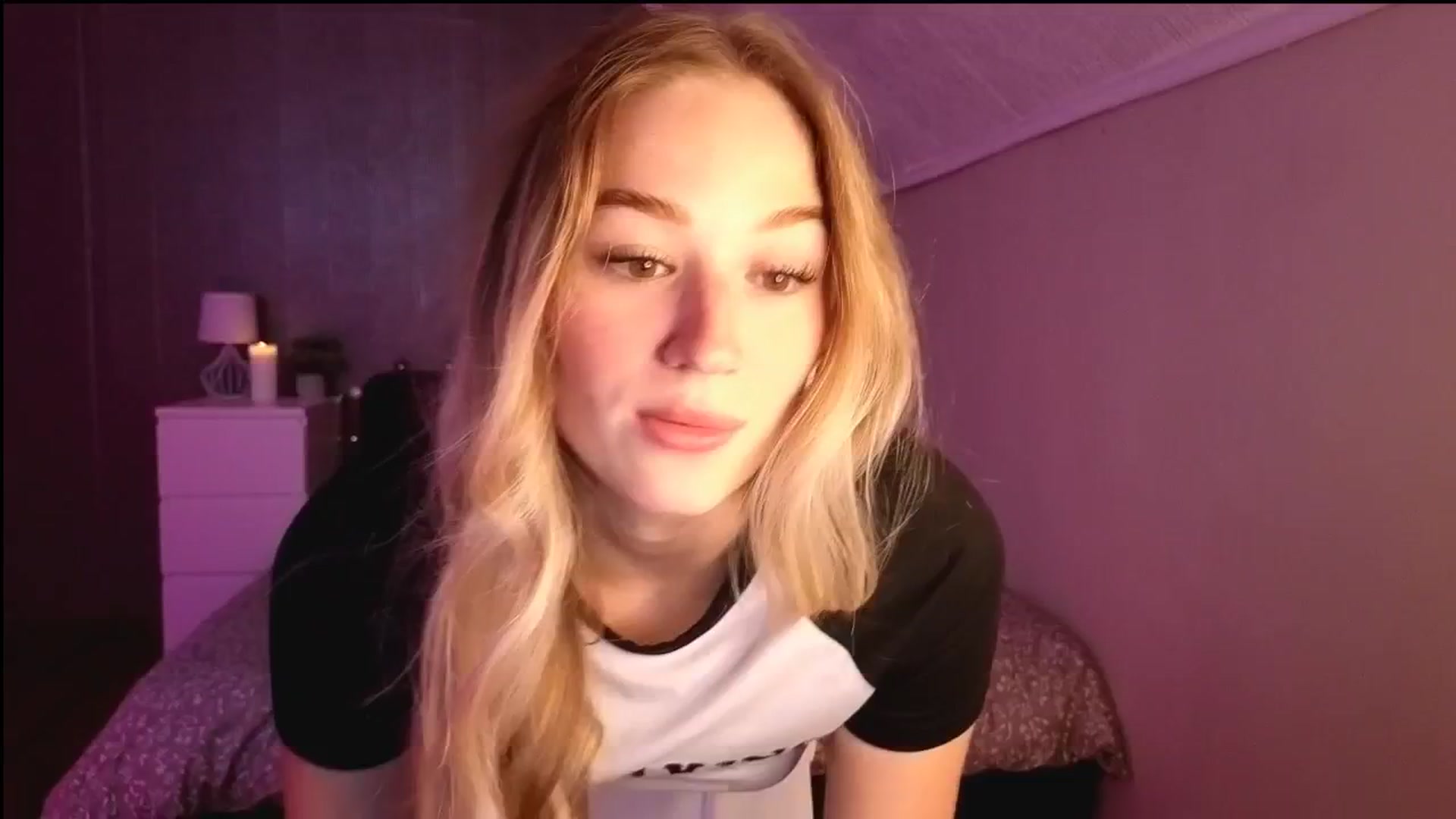 Gallery image thumbnail from CheckmyPeach's myfreecams stream on, 10/11/2025, 14:02 image 2 of 20
