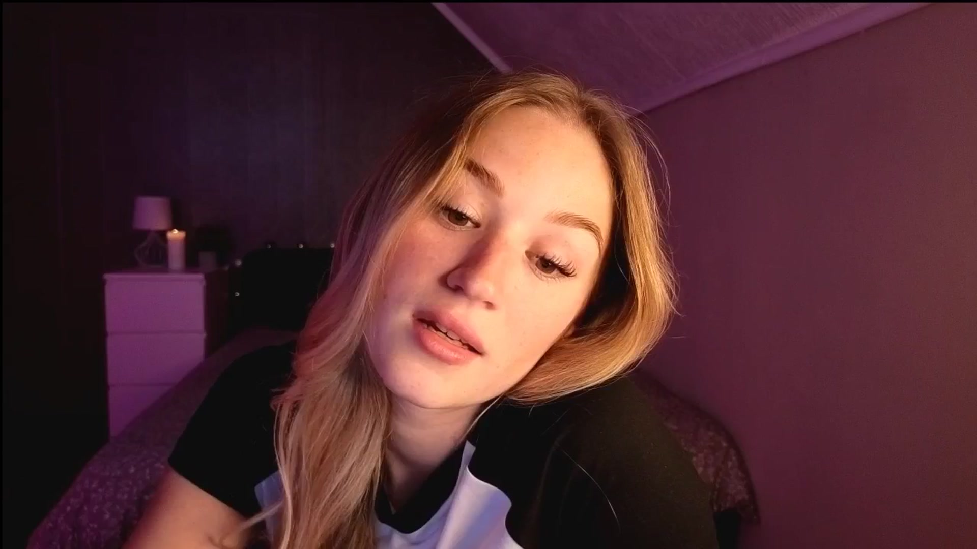 Gallery image thumbnail from CheckmyPeach's myfreecams stream on, 10/11/2025, 14:02 image 4 of 20