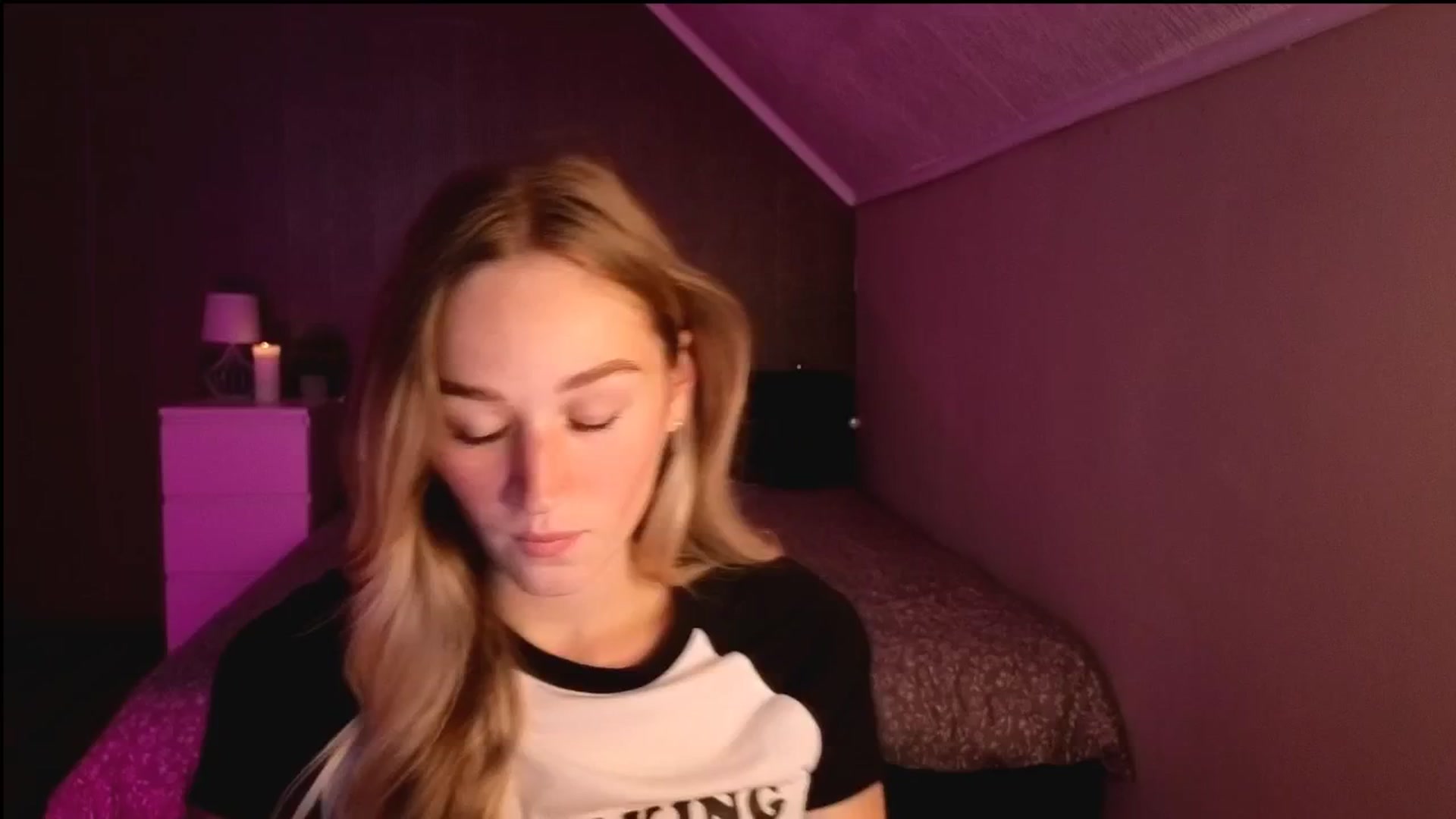 Gallery image thumbnail from CheckmyPeach's myfreecams stream on, 10/11/2025, 15:01 image 1 of 20