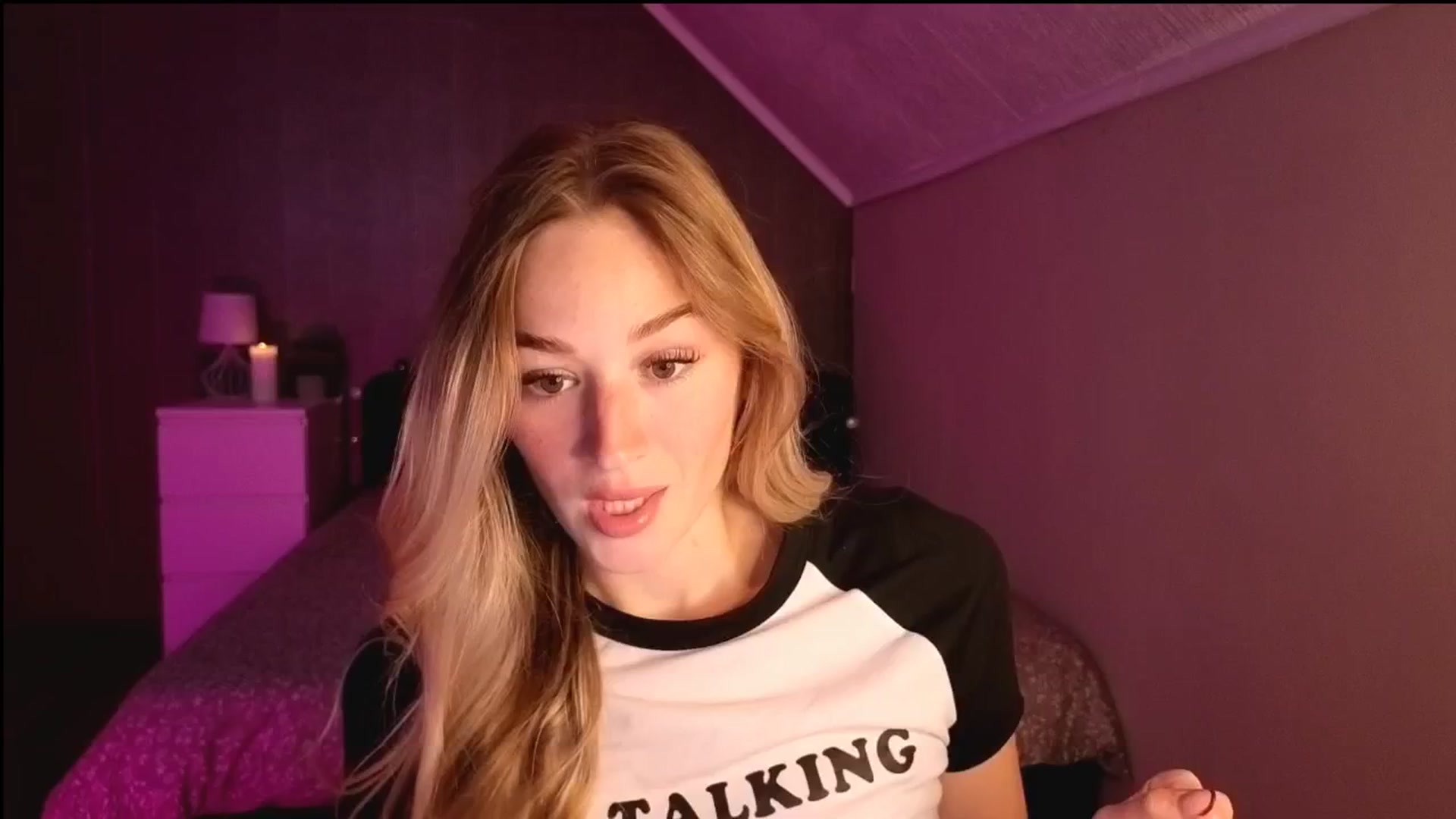 Gallery image thumbnail from CheckmyPeach's myfreecams stream on, 10/11/2025, 15:01 image 6 of 20