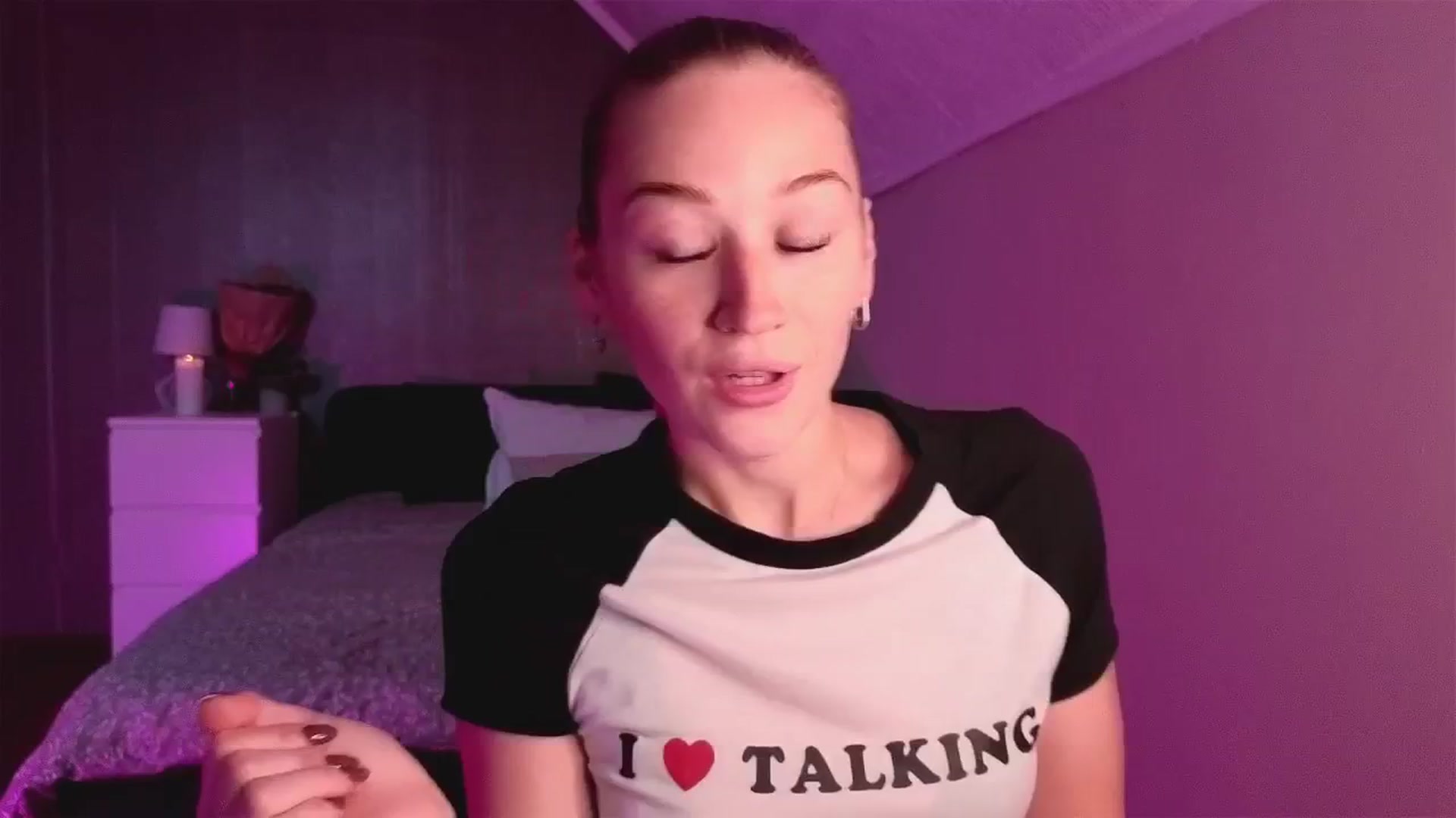 Gallery image thumbnail from CheckmyPeach's myfreecams stream on, 11/08/2025, 14:31 image 3 of 20