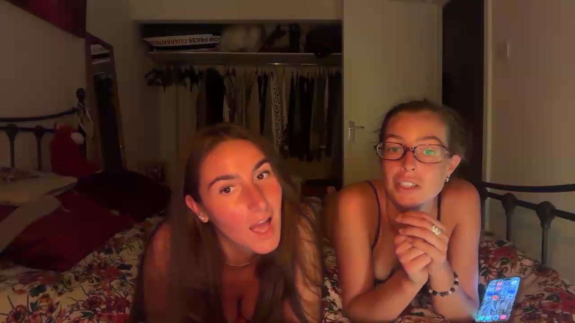 Gallery image thumbnail from CheekyKiki_xox's myfreecams stream on, 08/26/2026, 20:03 image 8 of 20