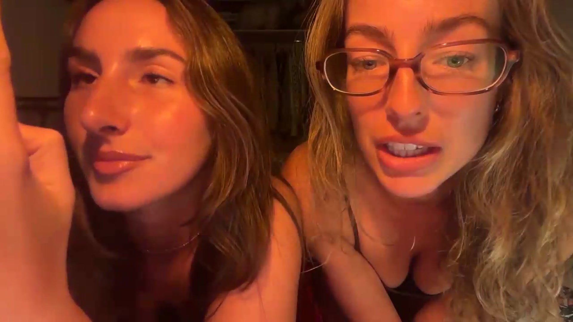 Gallery image thumbnail from CheekyKiki_xox's myfreecams stream on, 08/27/2026, 20:24 image 18 of 20