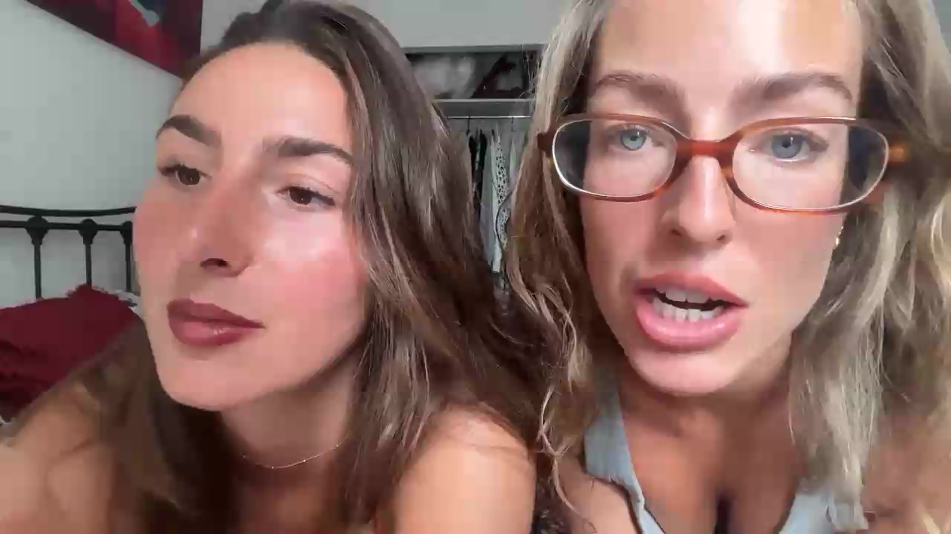 Gallery image thumbnail from CheekyKiki_xox's myfreecams stream on, 08/28/2026, 14:13 image 1 of 20