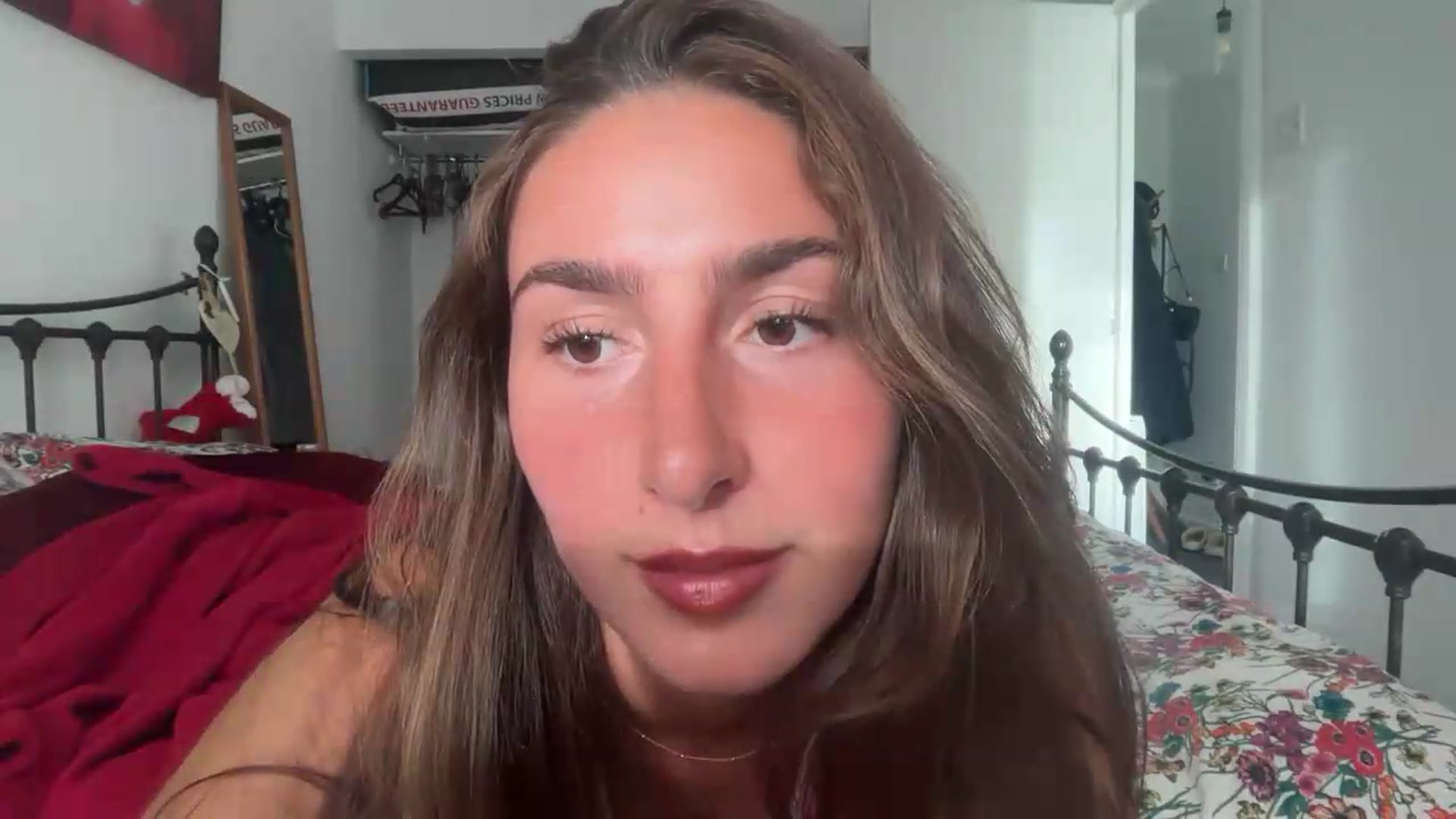 Gallery image thumbnail from CheekyKiki_xox's myfreecams stream on, 08/30/2026, 17:55 image 2 of 20